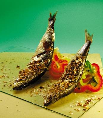 Anchoas en sal especiada y criolla rústica