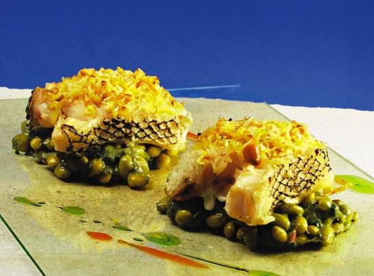 Salmón blanco con risotto de soja